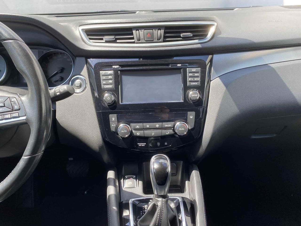 2017 Nissan QASHQAI - 22