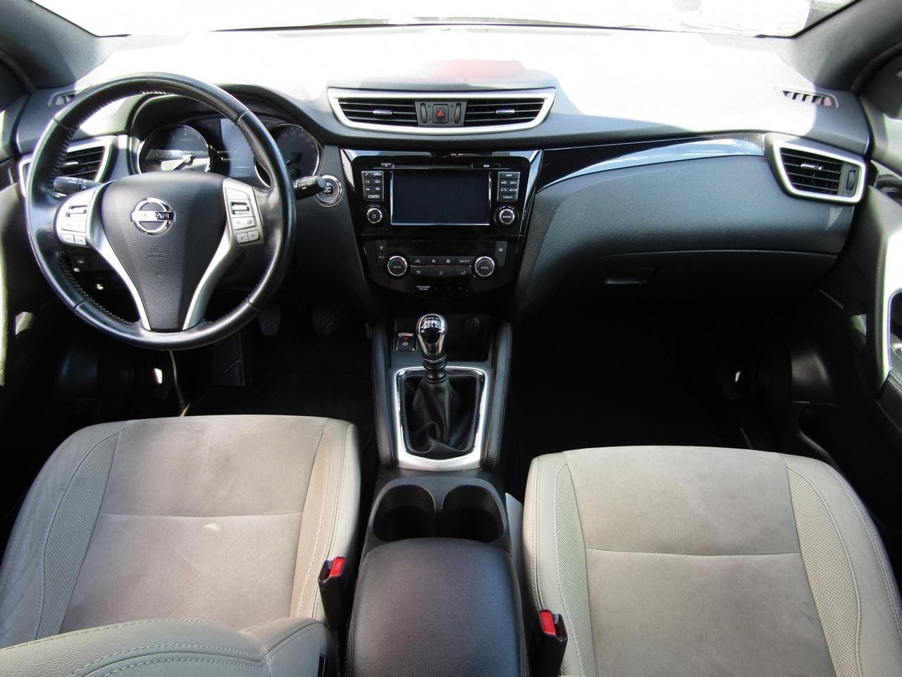 2015 Nissan QASHQAI - 14