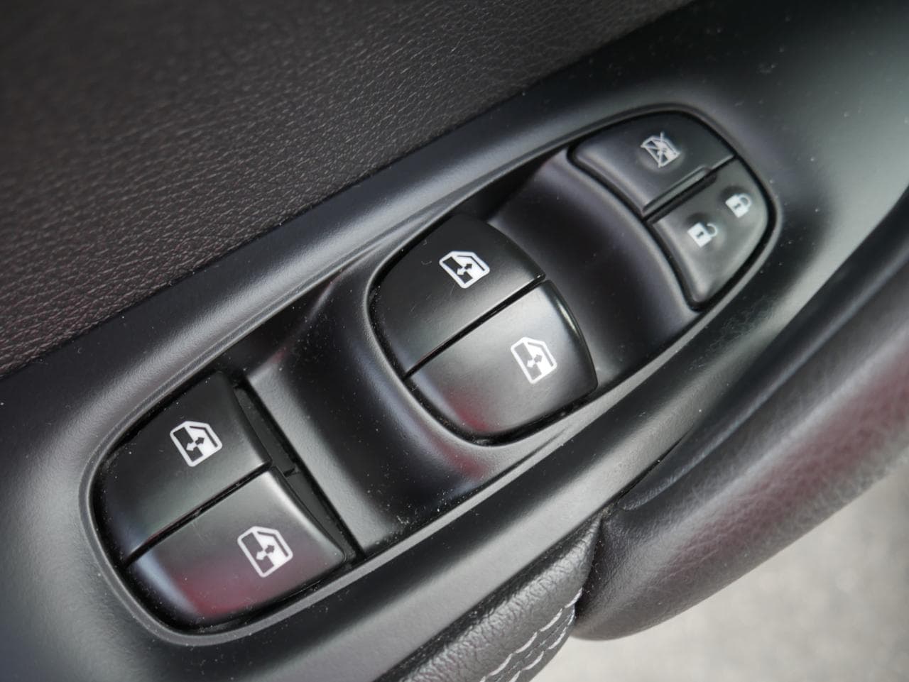 2019 Nissan QASHQAI - 22