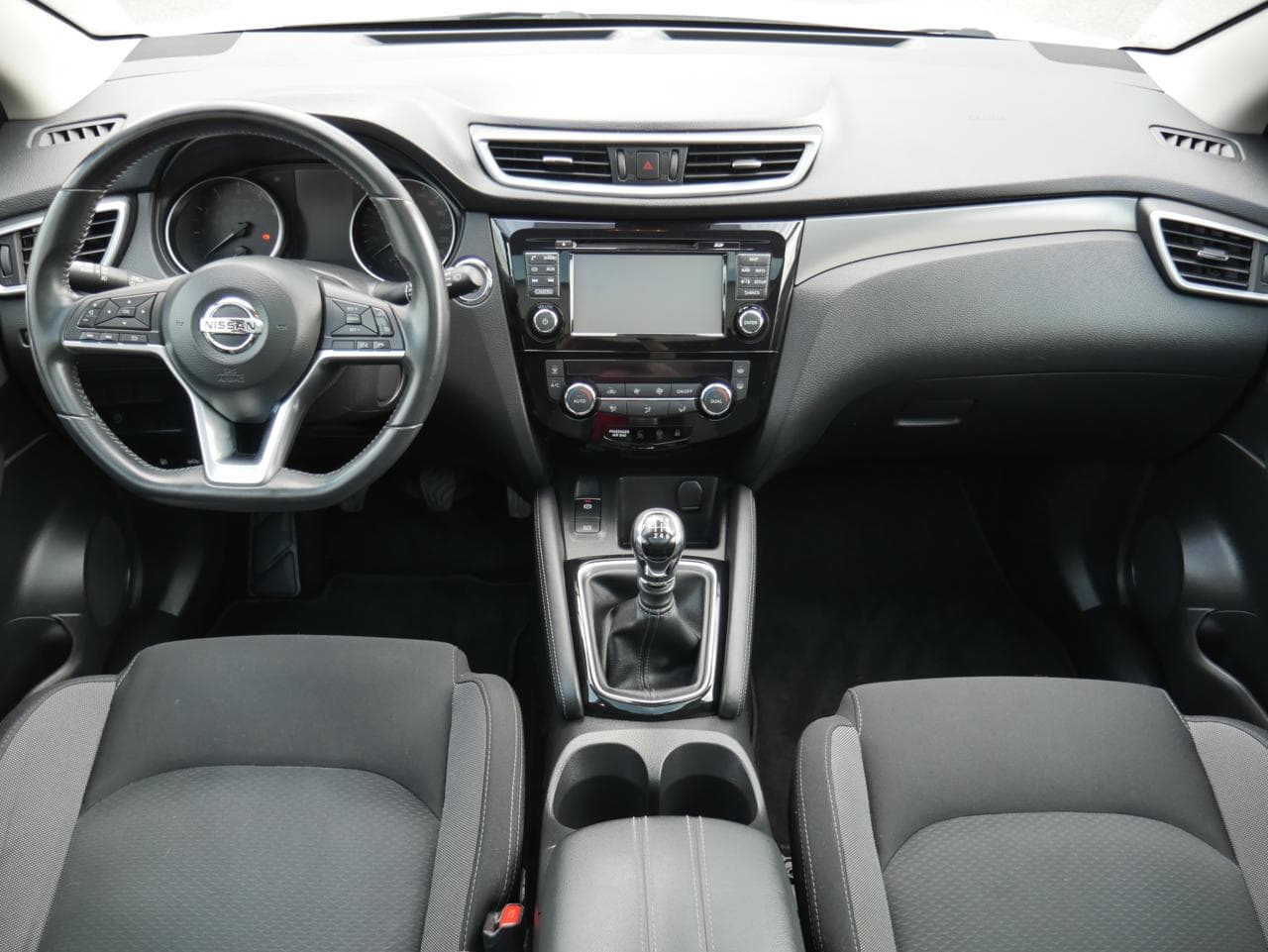 2019 Nissan QASHQAI - 8