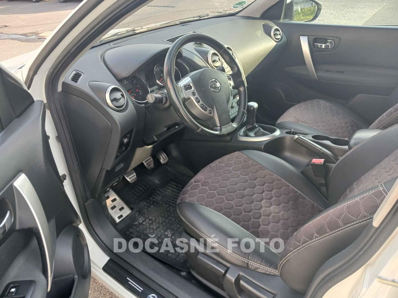 2011 Nissan QASHQAI - 5