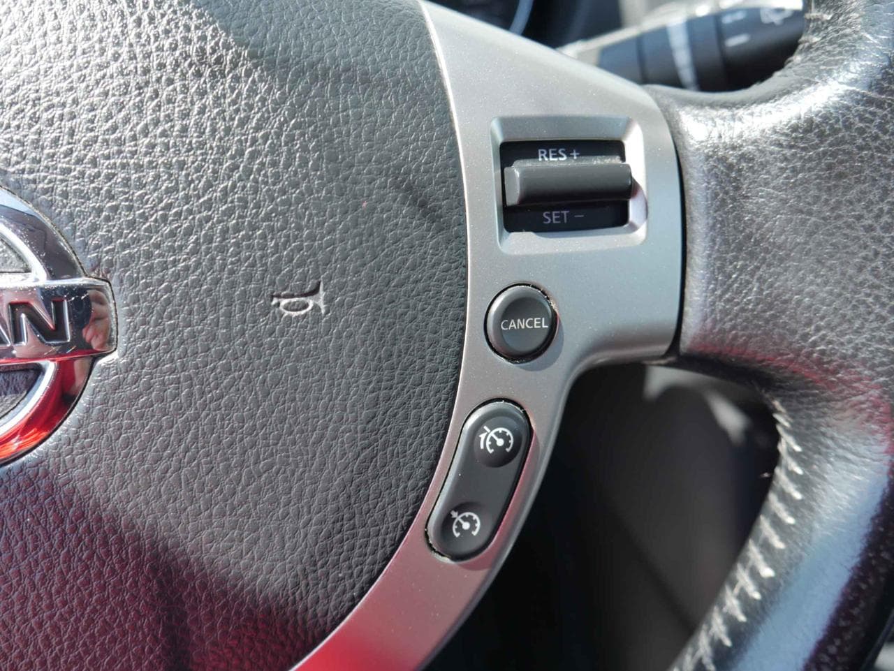 2011 Nissan QASHQAI - 26