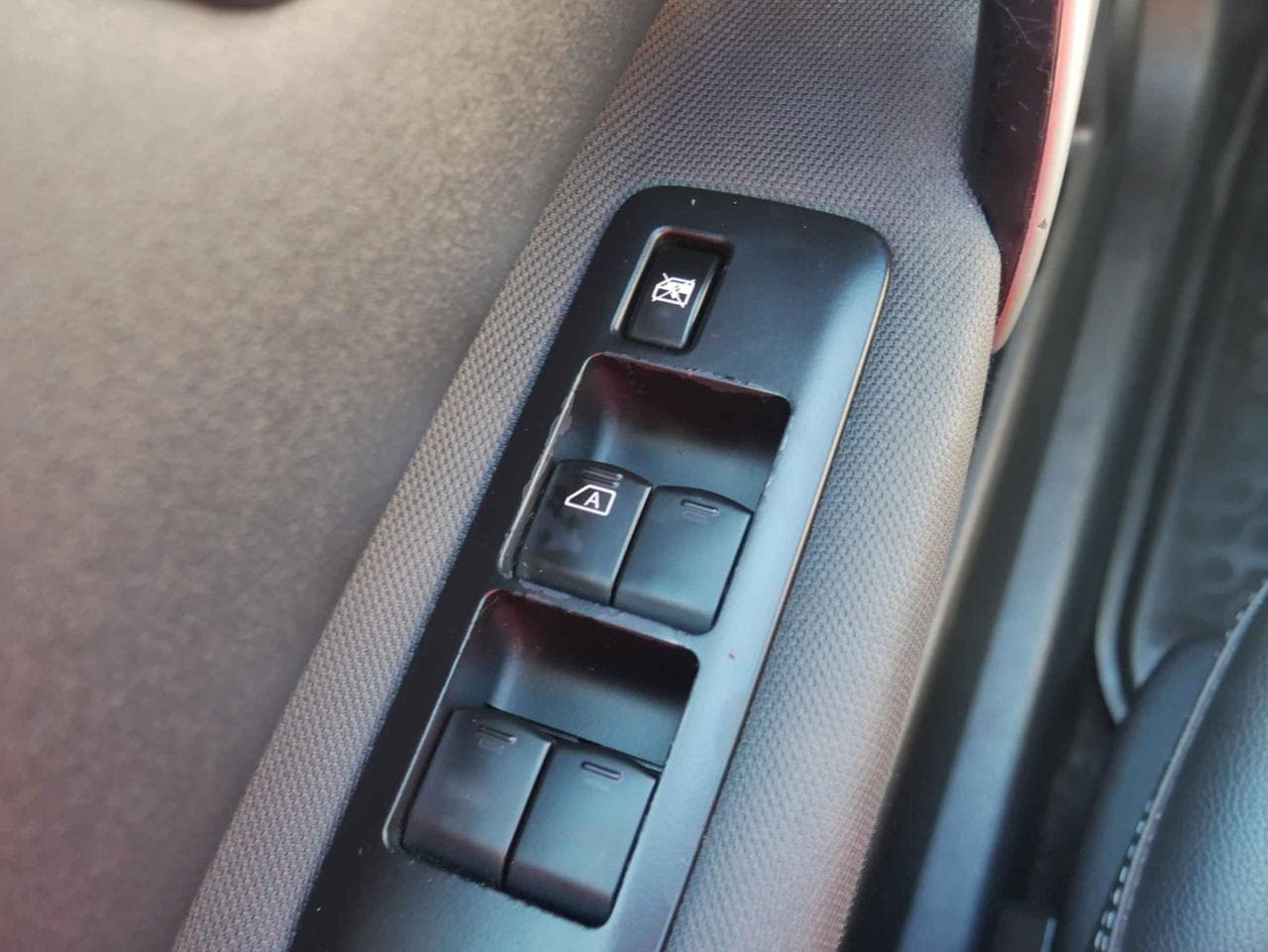 2011 Nissan QASHQAI - 23