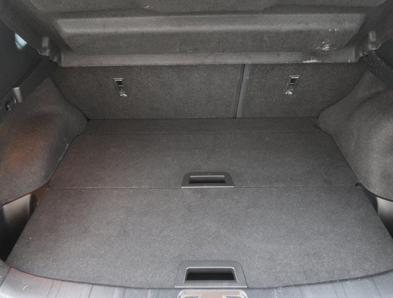 2014 Nissan QASHQAI - 33