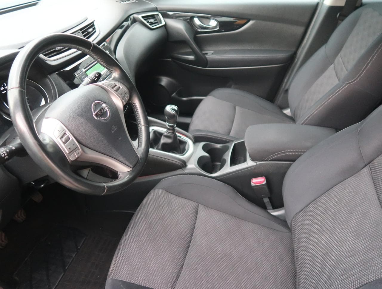 2014 Nissan QASHQAI - 29