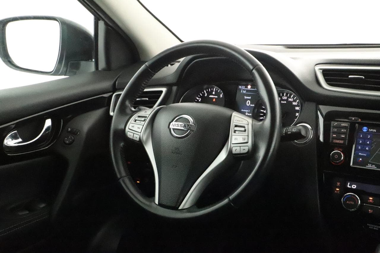 2017 Nissan QASHQAI - 24