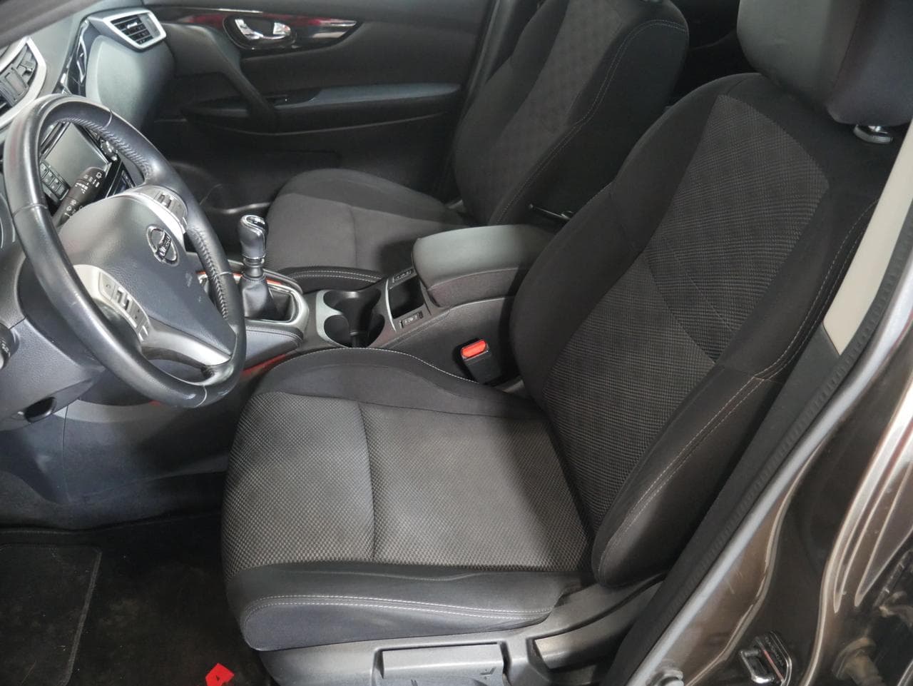 2016 Nissan QASHQAI - 16