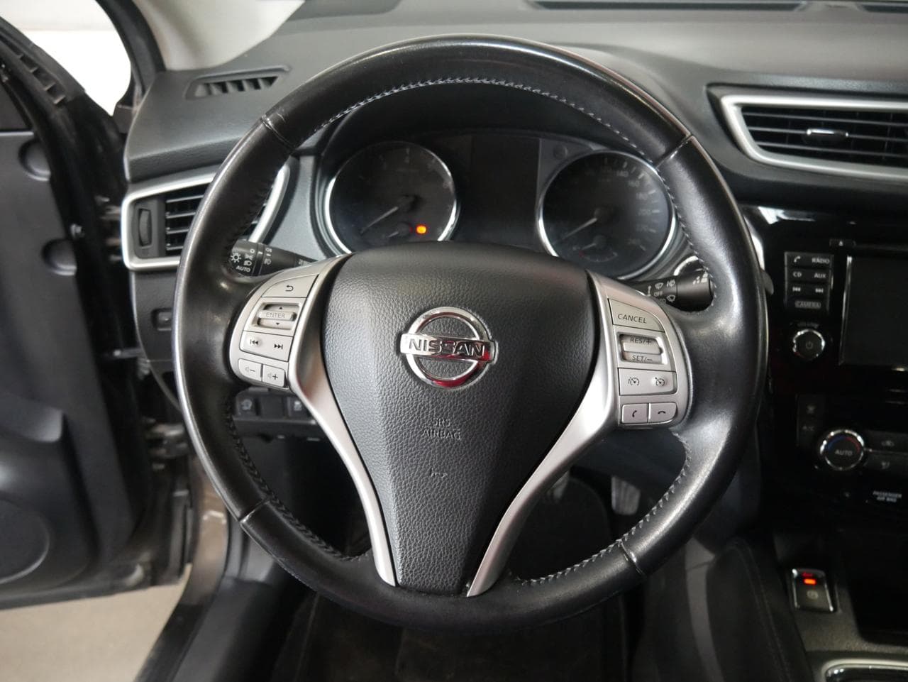 2016 Nissan QASHQAI - 22
