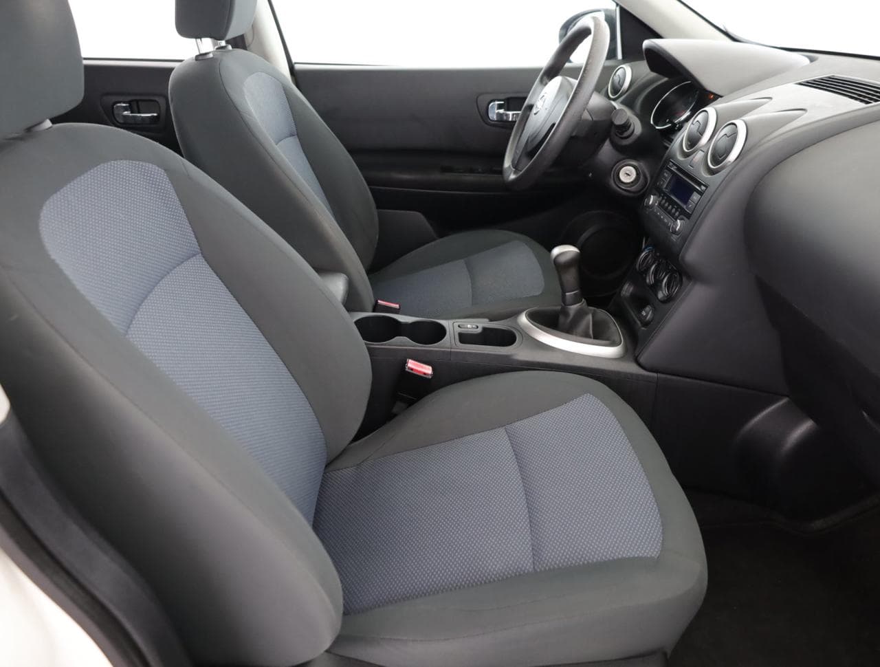 2013 Nissan QASHQAI - 16