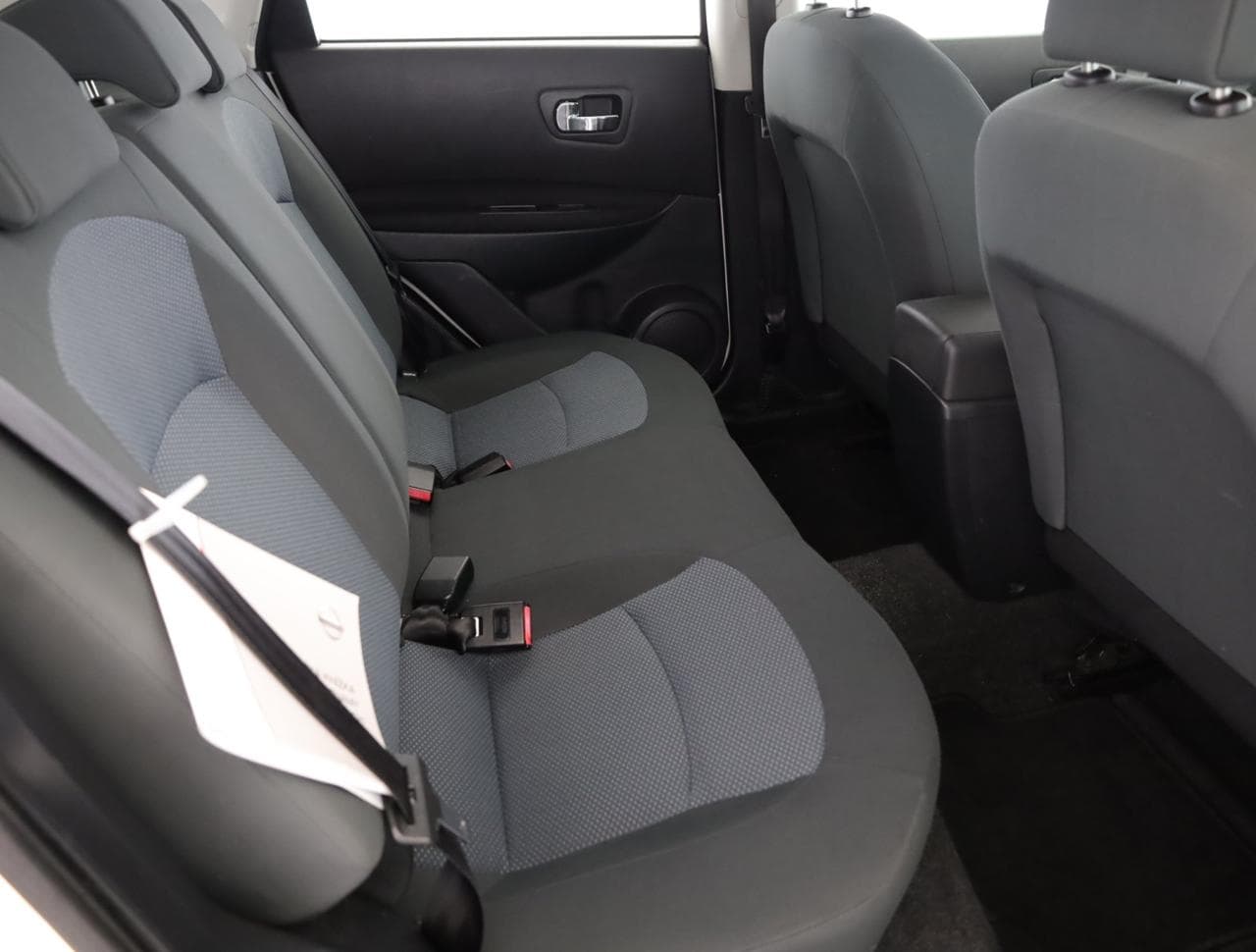 2013 Nissan QASHQAI - 18