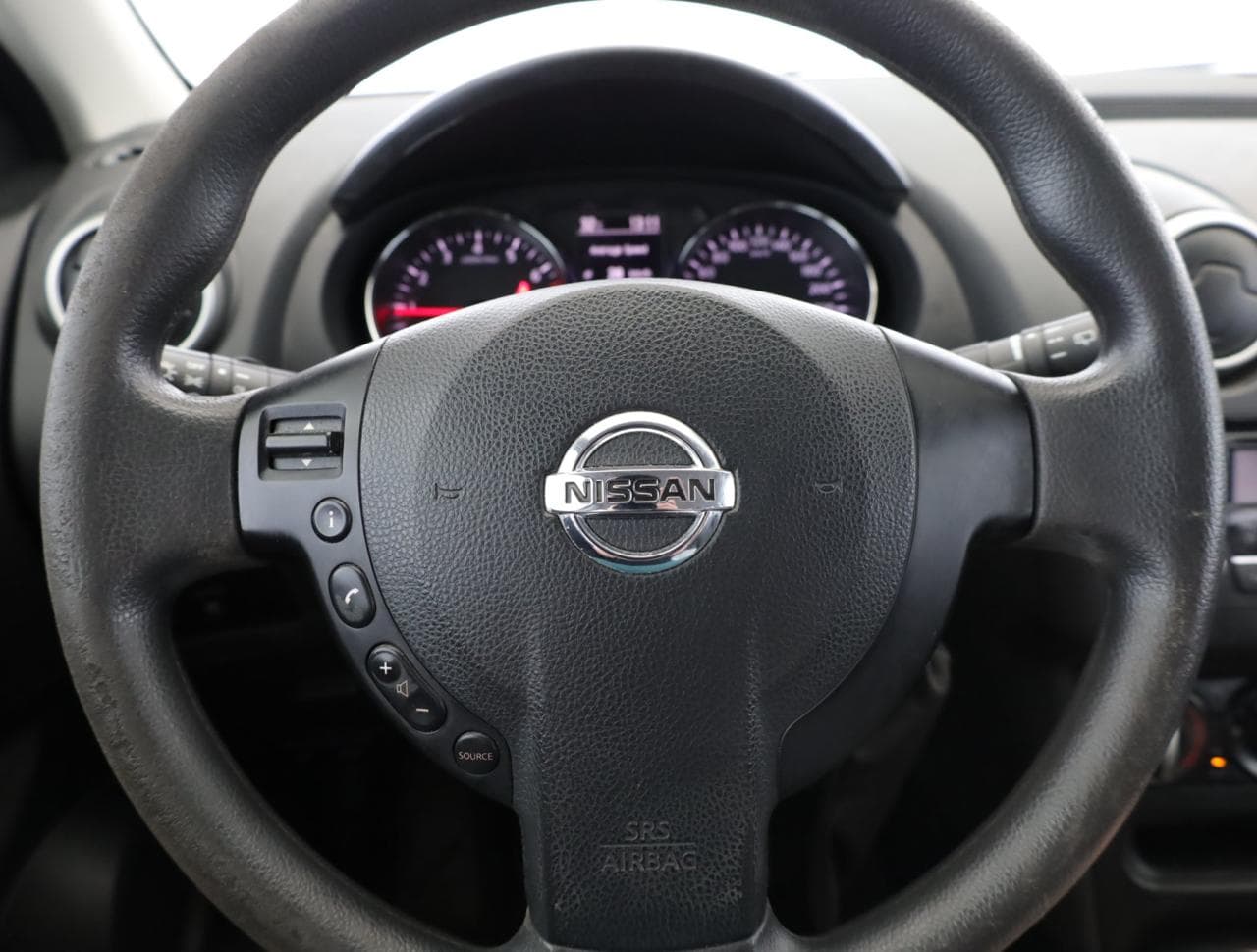 2013 Nissan QASHQAI - 24