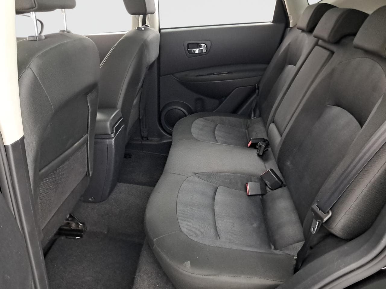 2011 Nissan QASHQAI - 17