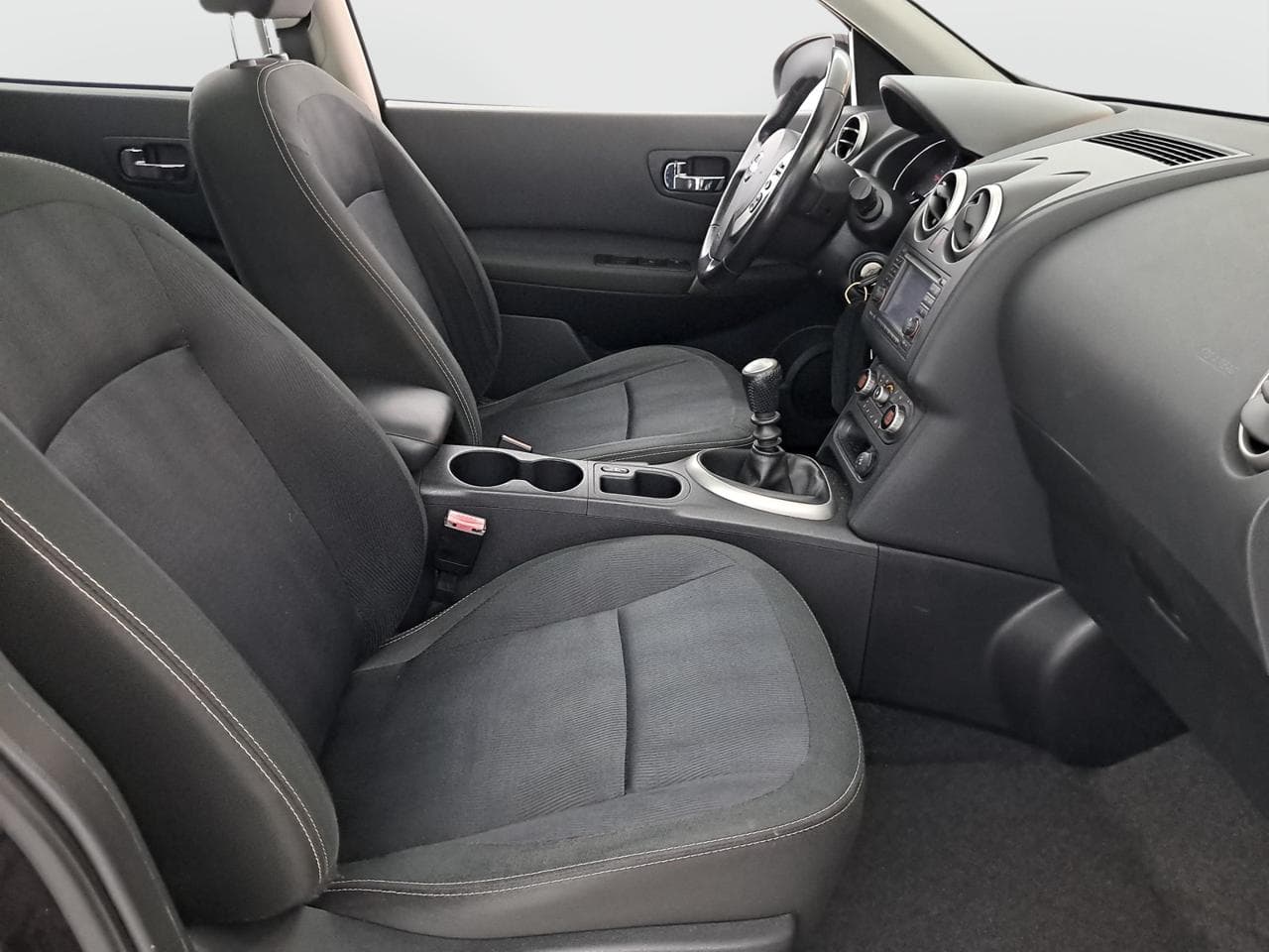 2011 Nissan QASHQAI - 11