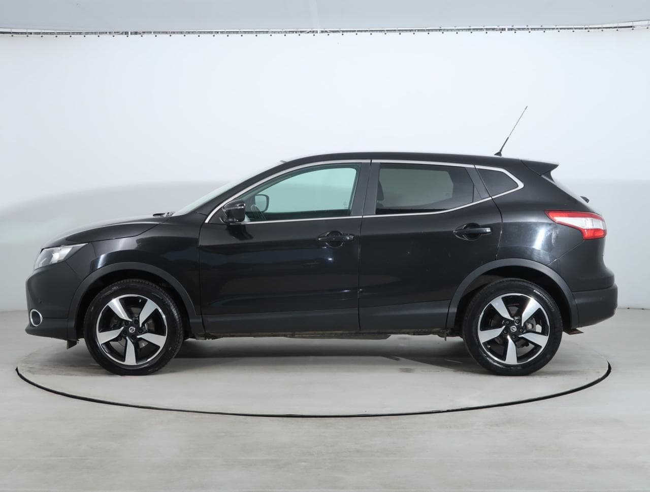 2015 Nissan QASHQAI - 4