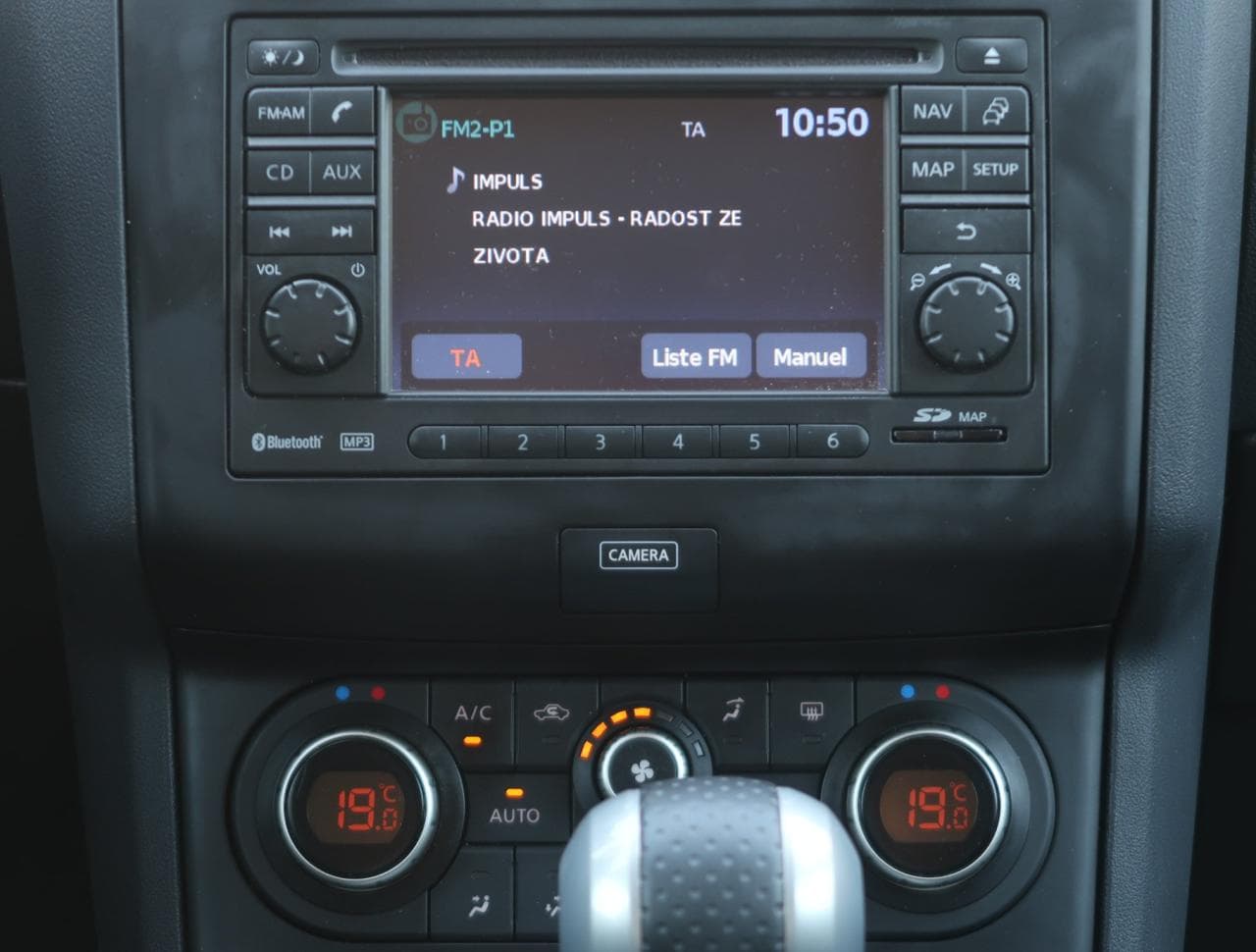 2013 Nissan QASHQAI - 18