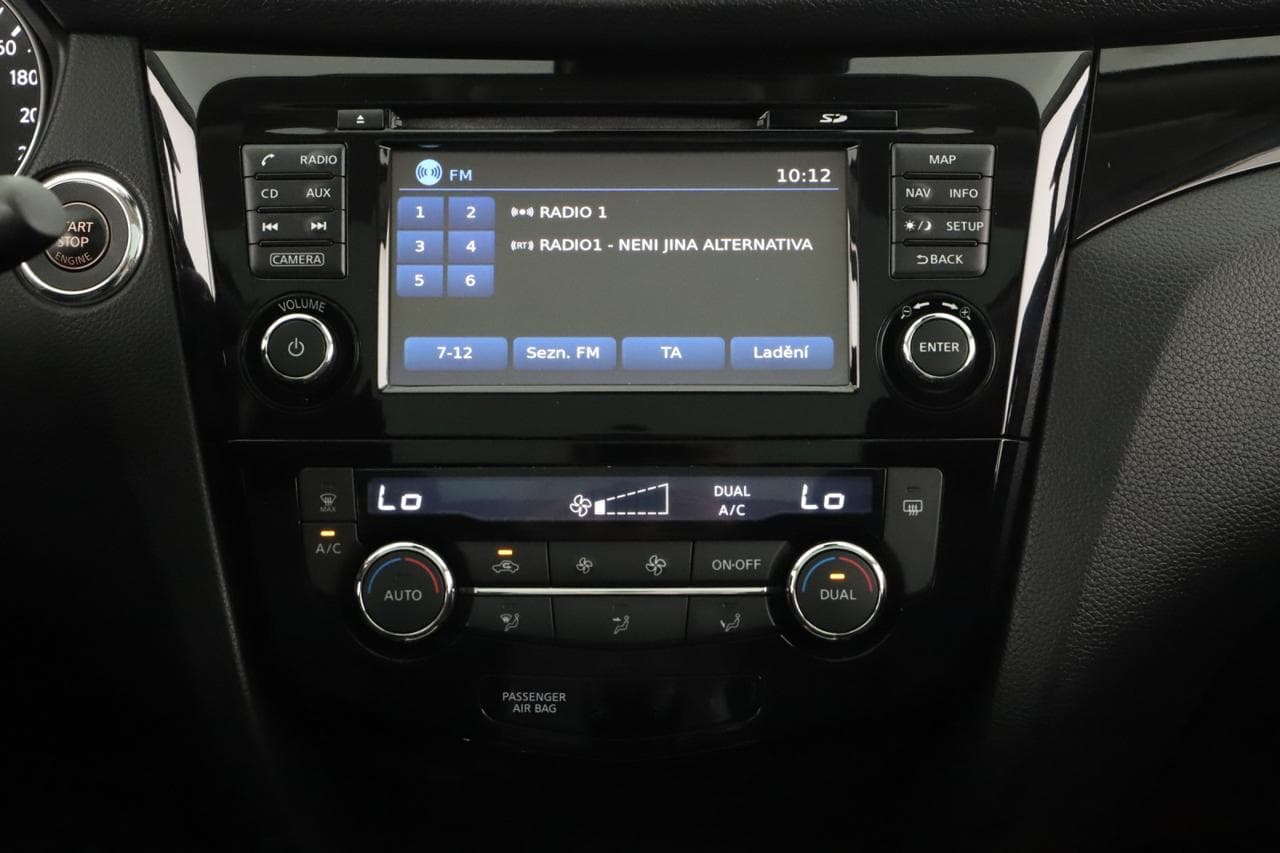 2015 Nissan QASHQAI - 19
