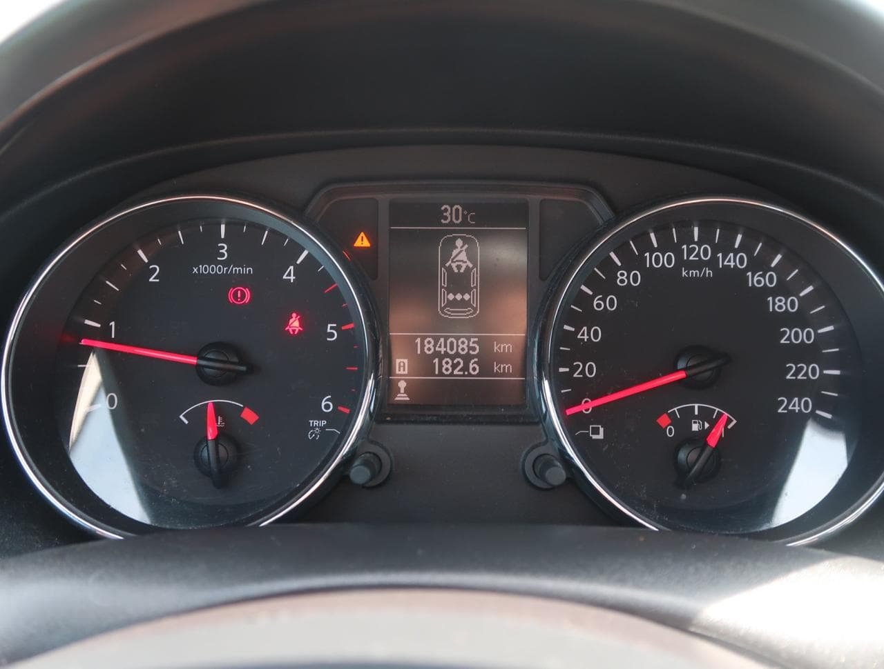 2012 Nissan QASHQAI - 29