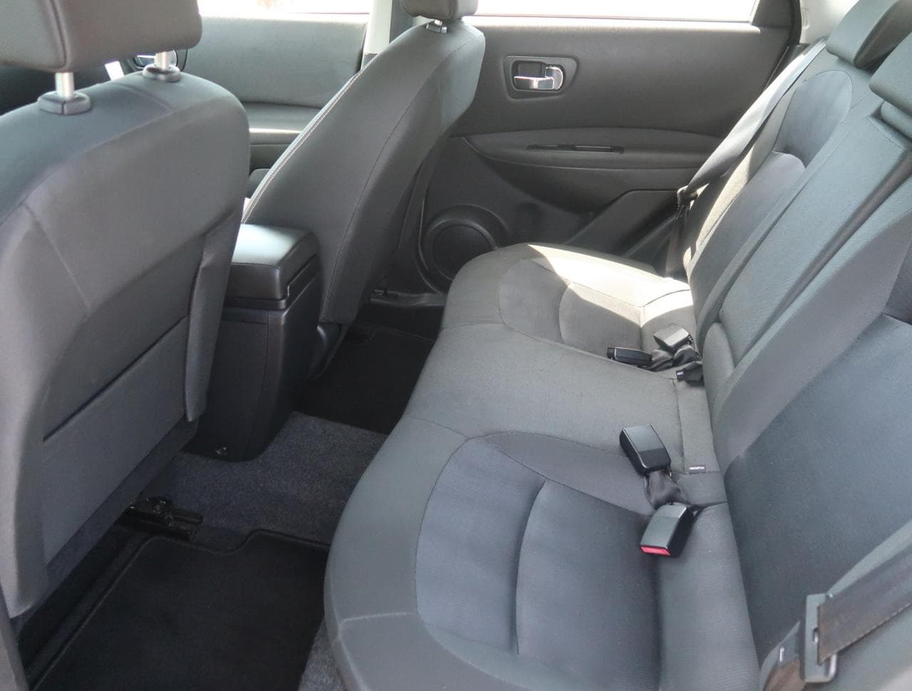 2012 Nissan QASHQAI - 25