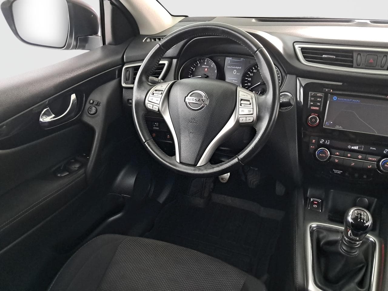 2016 Nissan QASHQAI - 17