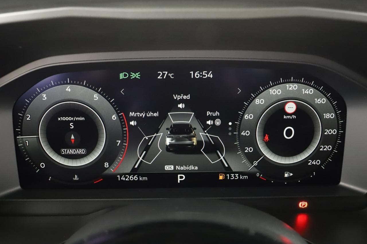 2025 Nissan QASHQAI - 16