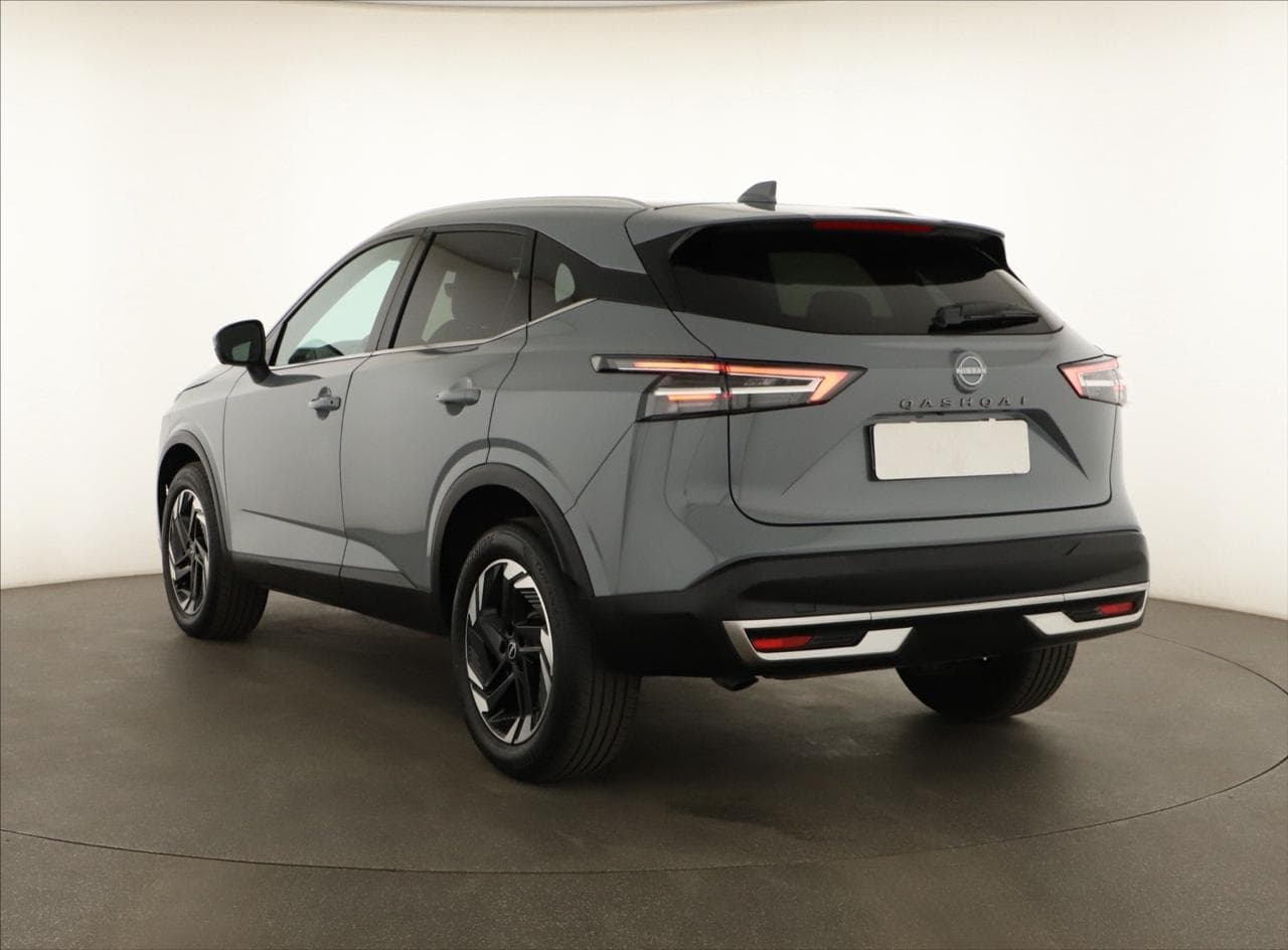 2025 Nissan QASHQAI - 5
