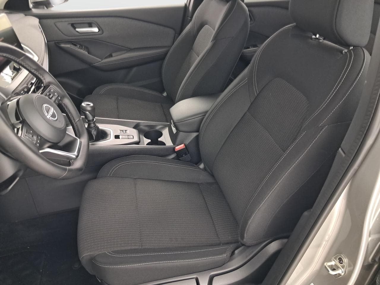 2025 Nissan QASHQAI - 16