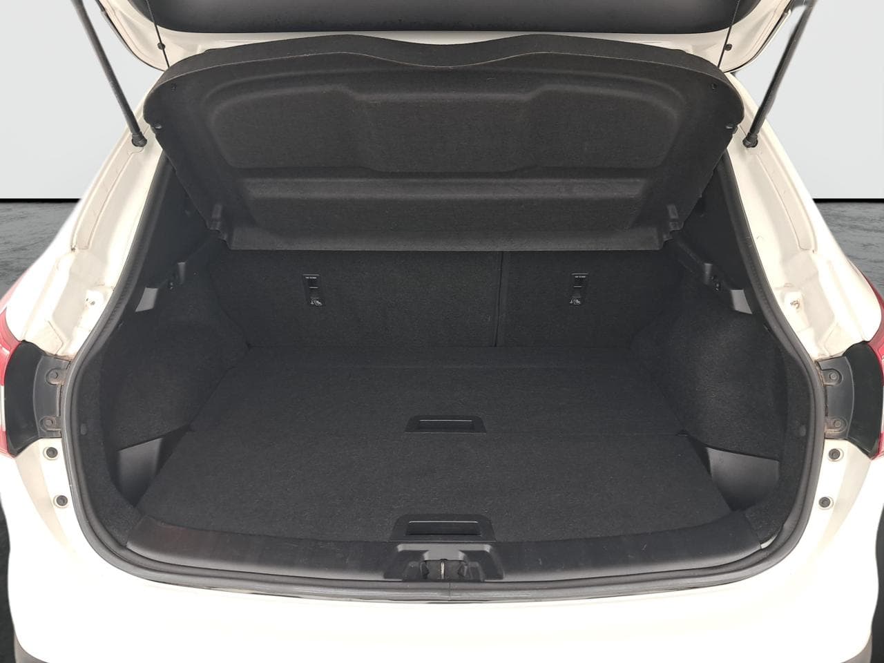2017 Nissan QASHQAI - 20