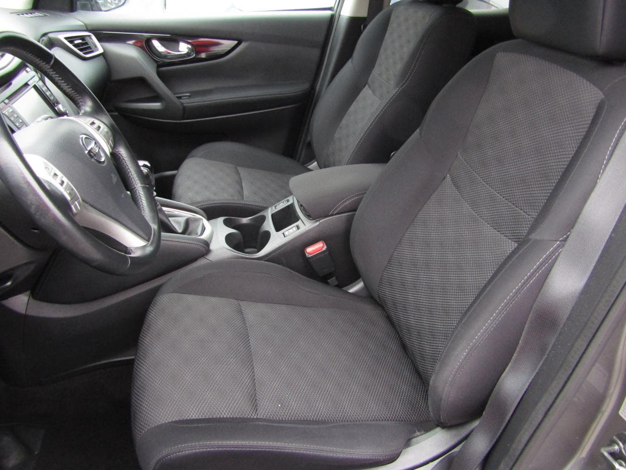2016 Nissan QASHQAI - 9