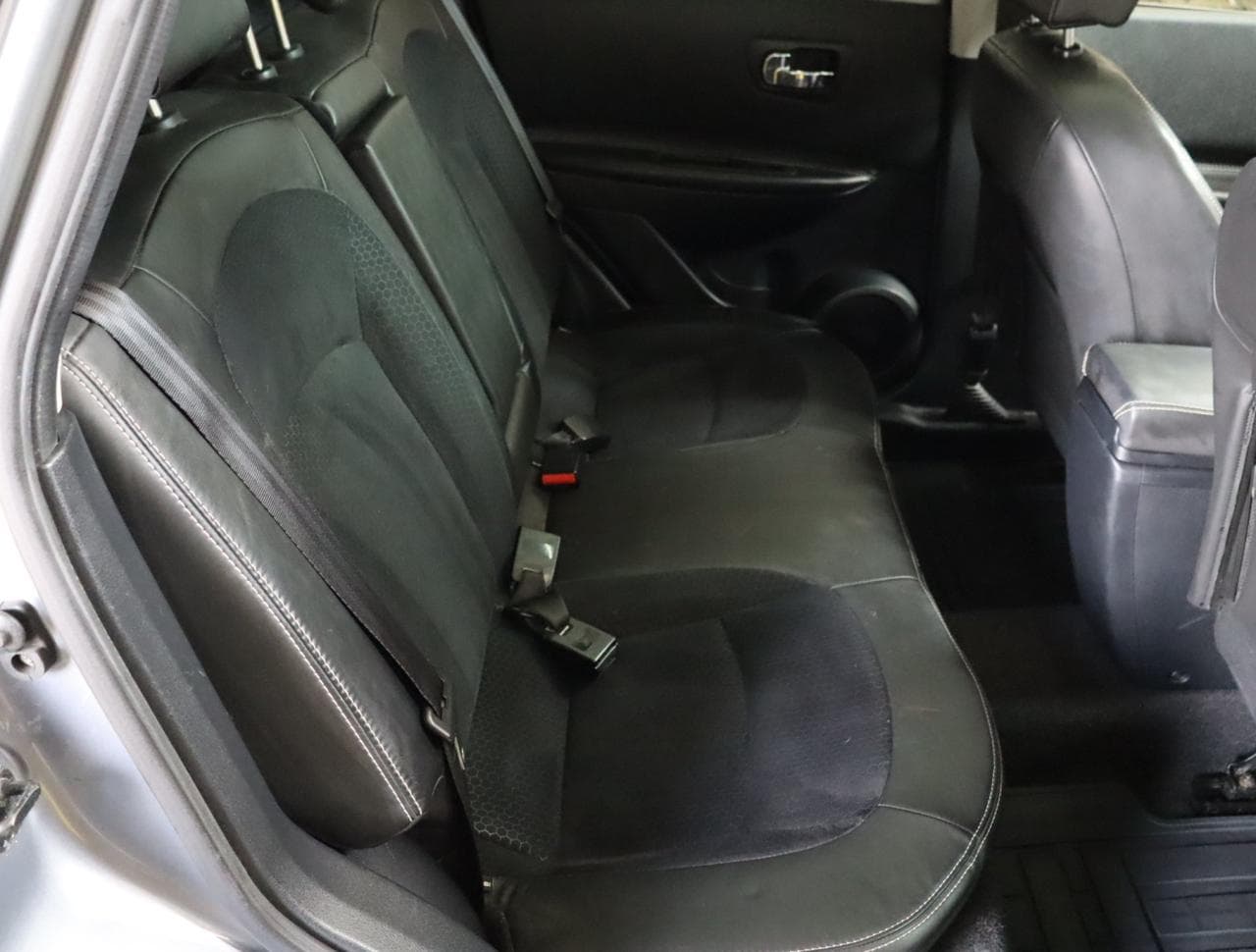 2013 Nissan QASHQAI - 13