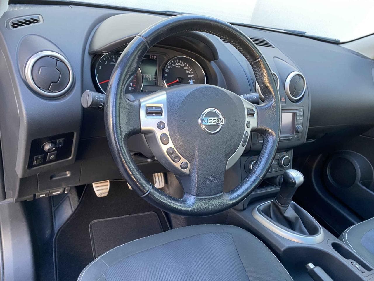 2011 Nissan QASHQAI - 12