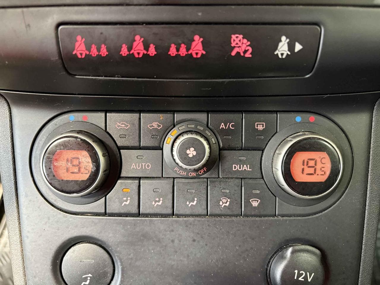 2008 Nissan QASHQAI - 13