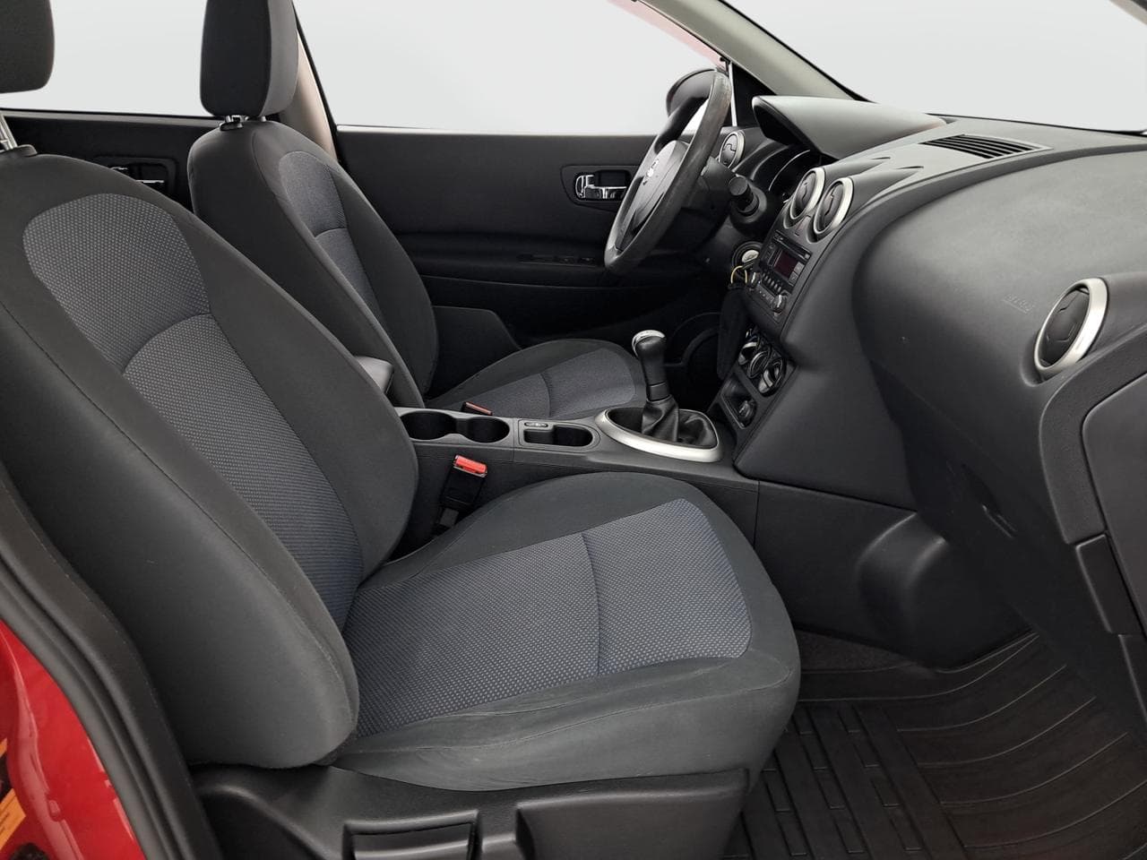 2013 Nissan QASHQAI - 12