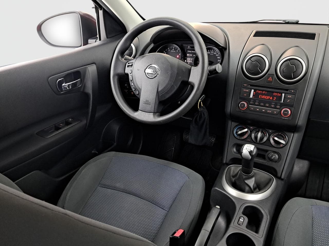 2013 Nissan QASHQAI - 9