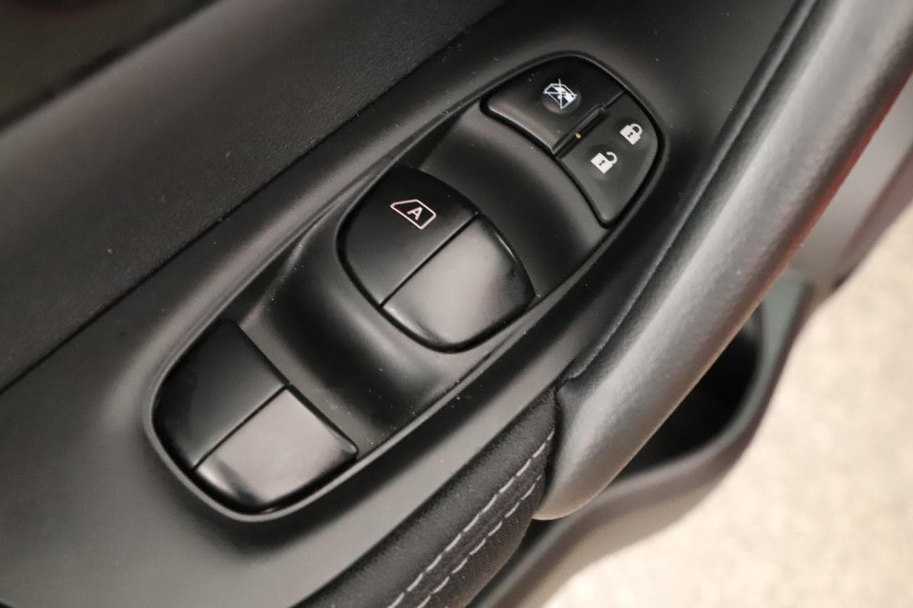 2016 Nissan QASHQAI - 15