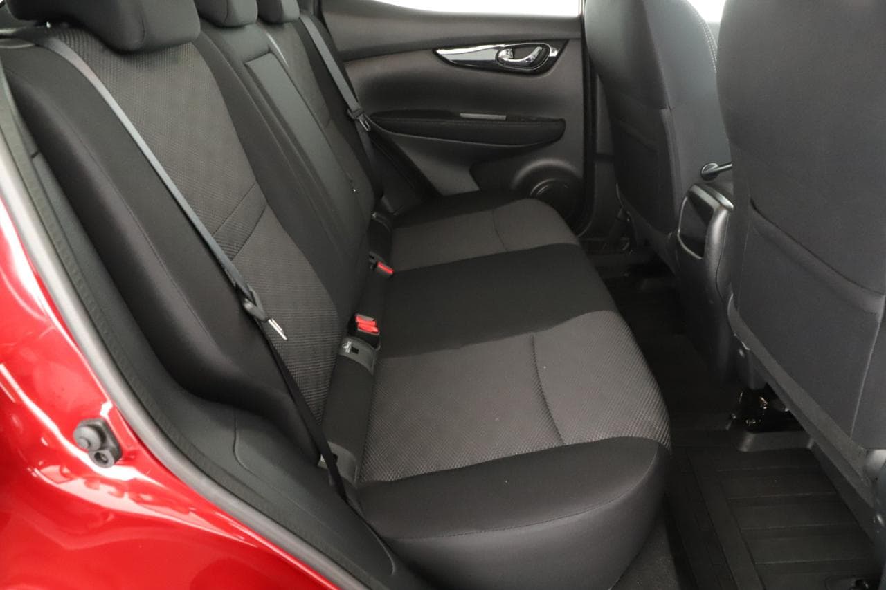 2016 Nissan QASHQAI - 11