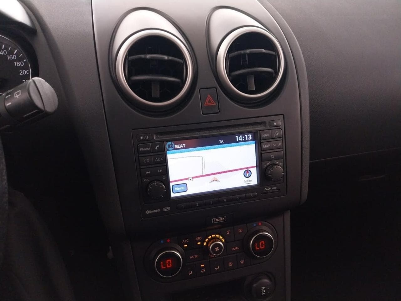 2012 Nissan QASHQAI - 18
