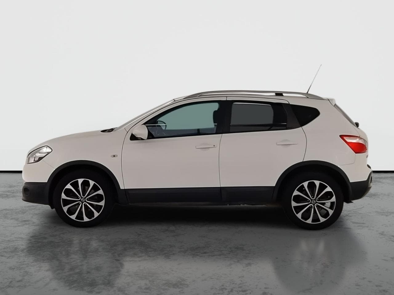 2012 Nissan QASHQAI - 4
