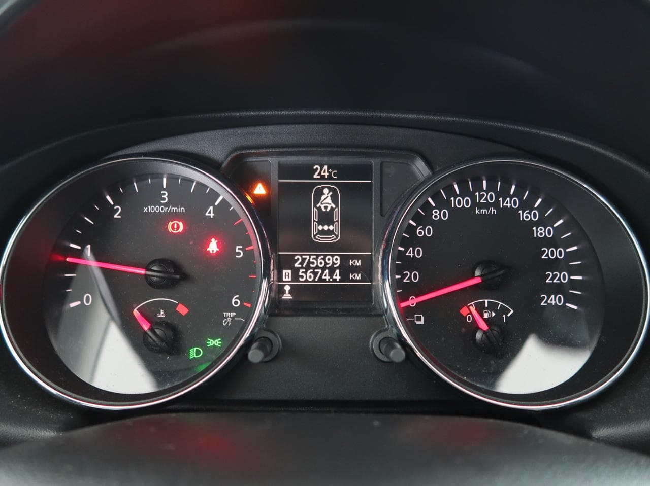 2013 Nissan QASHQAI - 17