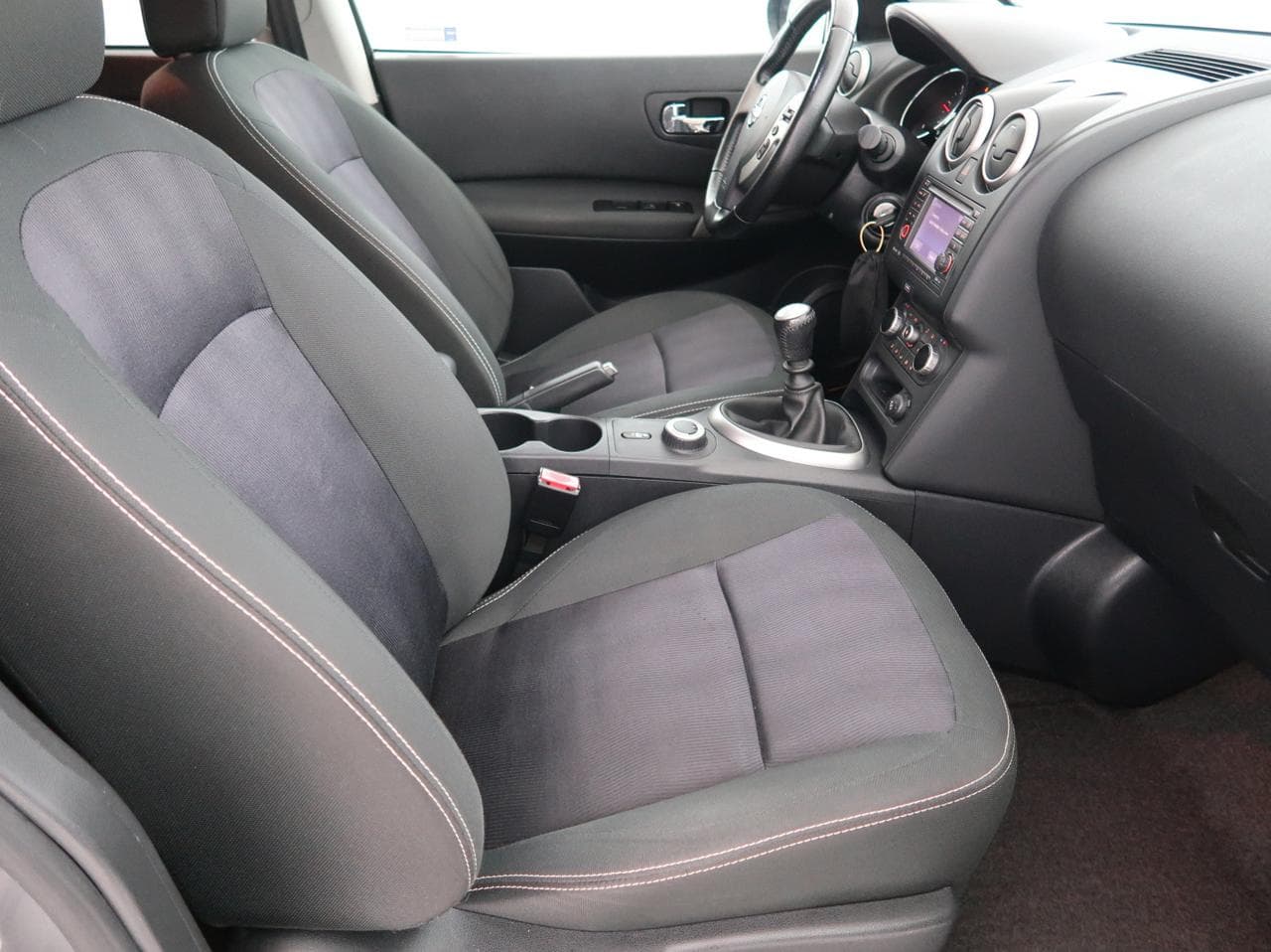 2013 Nissan QASHQAI - 12