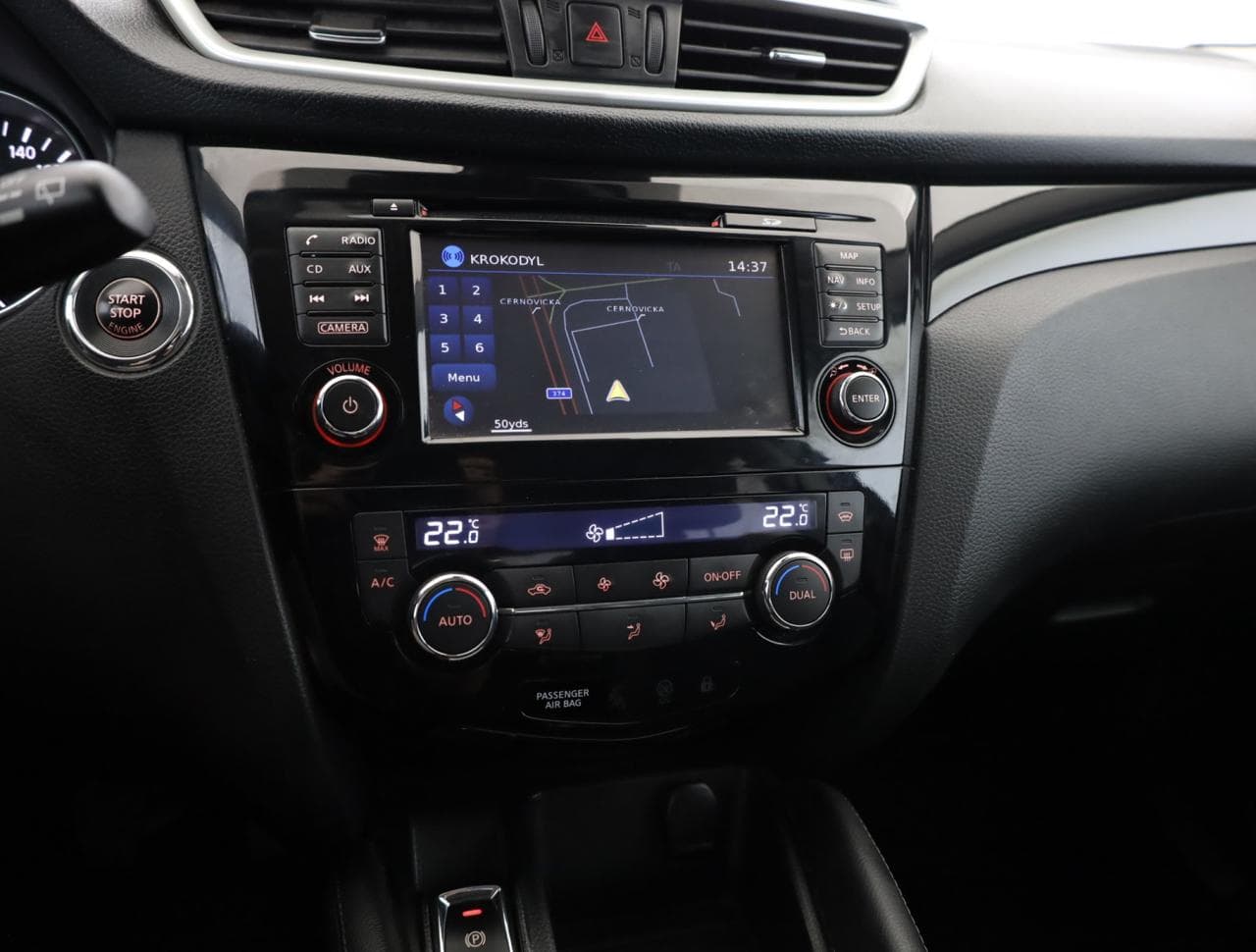 2015 Nissan QASHQAI - 16