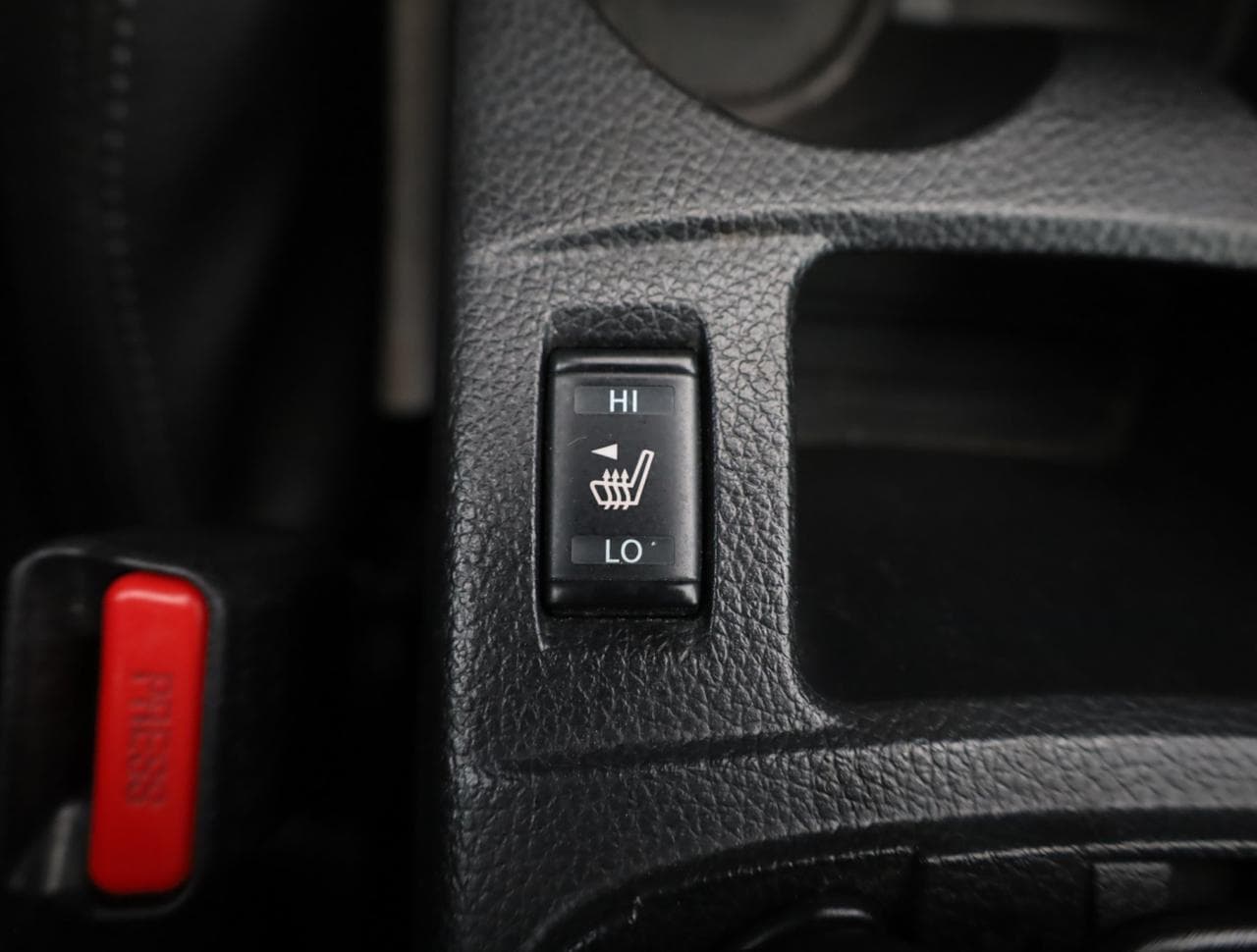 2015 Nissan QASHQAI - 17