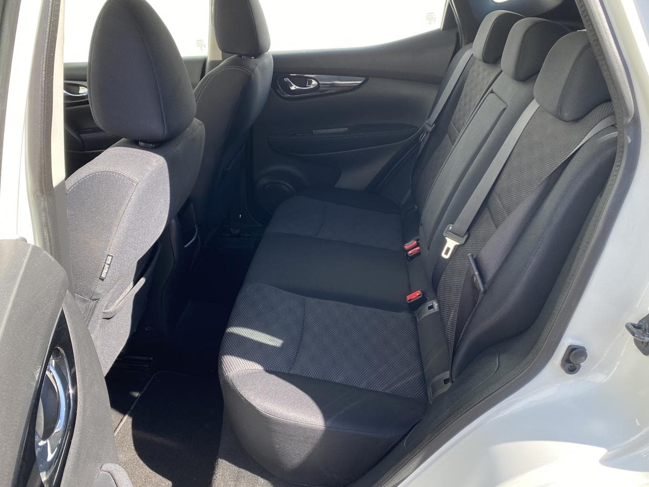 2015 Nissan QASHQAI - 12