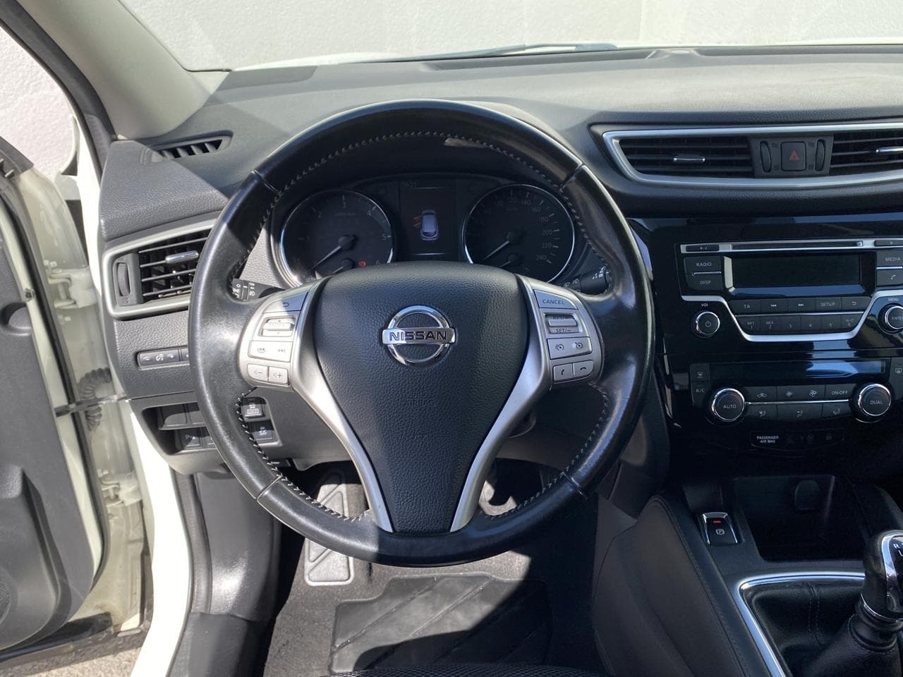 2015 Nissan QASHQAI - 9