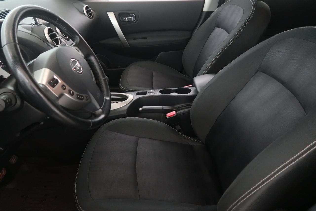 2013 Nissan QASHQAI - 16