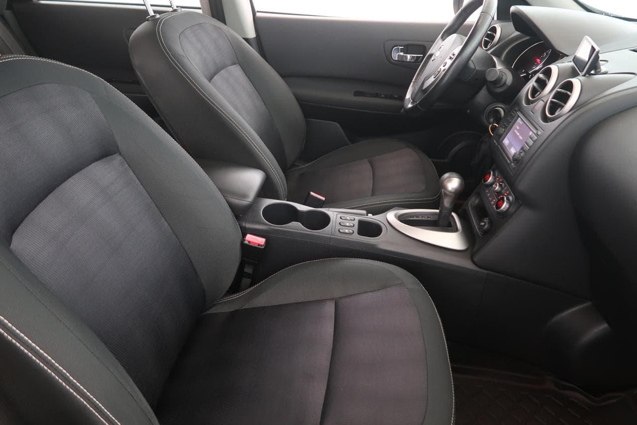 2013 Nissan QASHQAI - 12