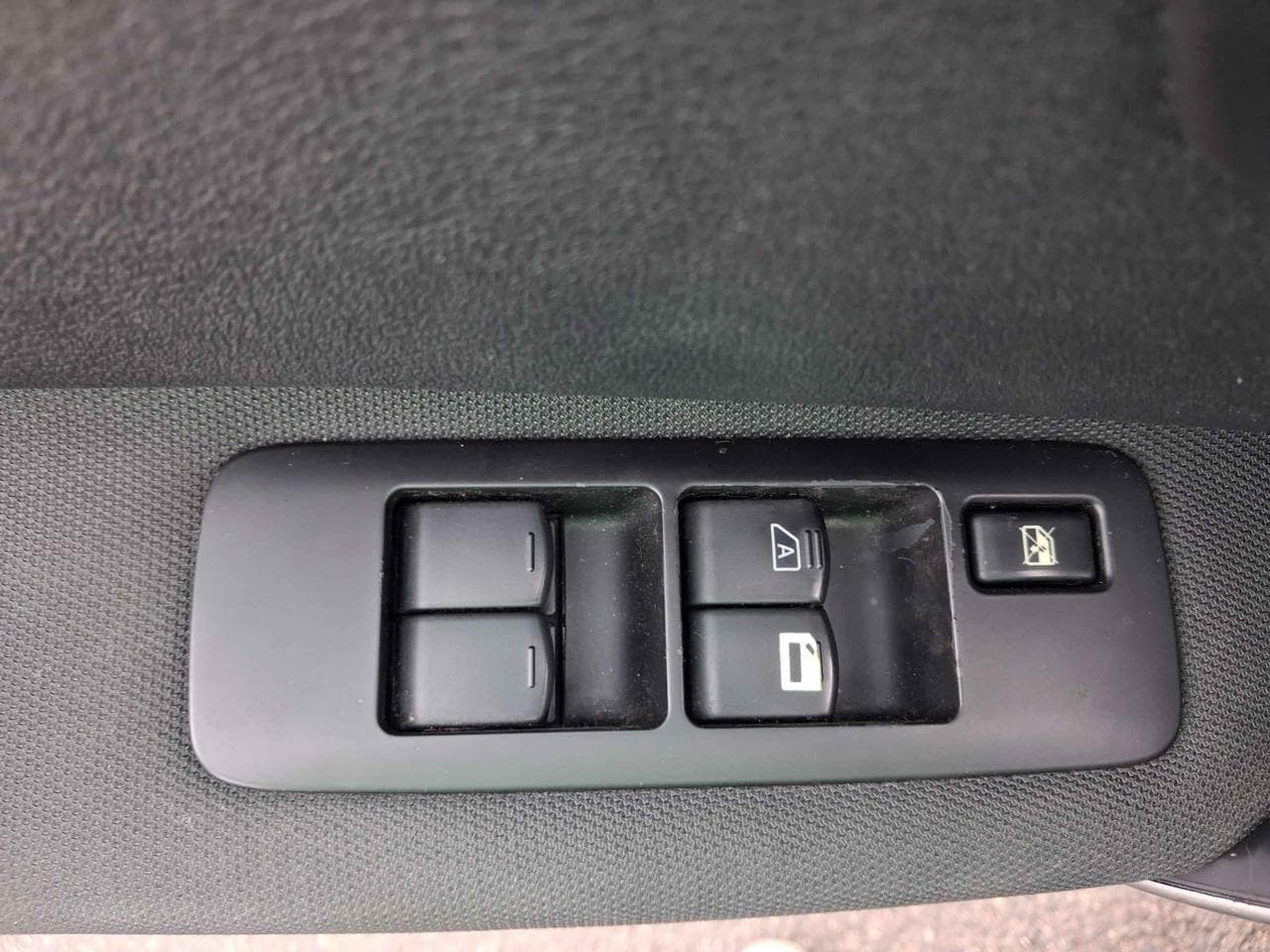 2012 Nissan QASHQAI - 11