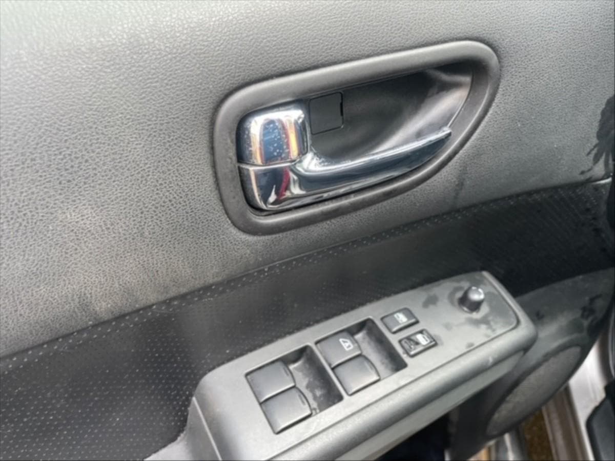 2010 Nissan X-TRAIL - 11