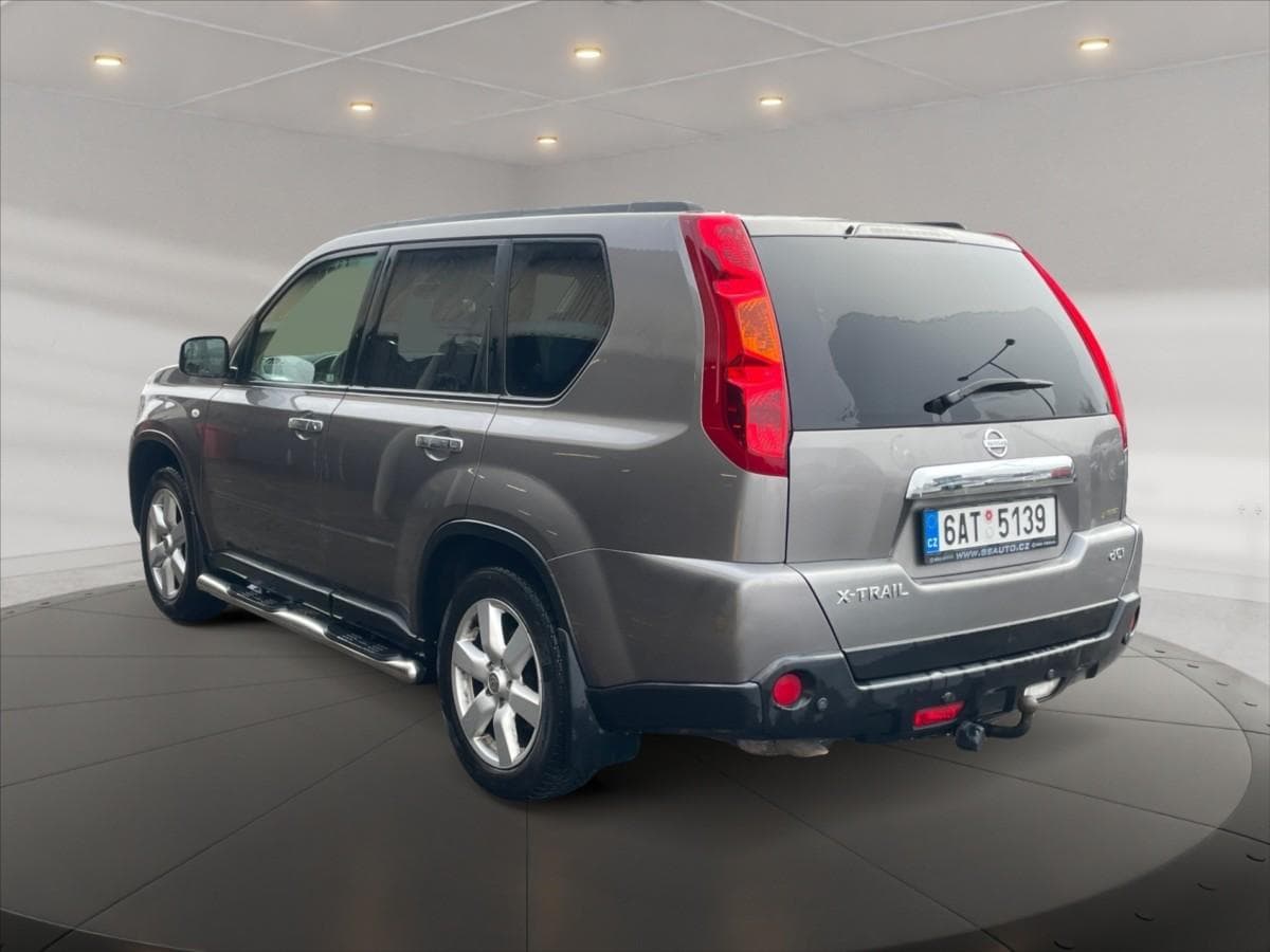 2010 Nissan X-TRAIL - 4