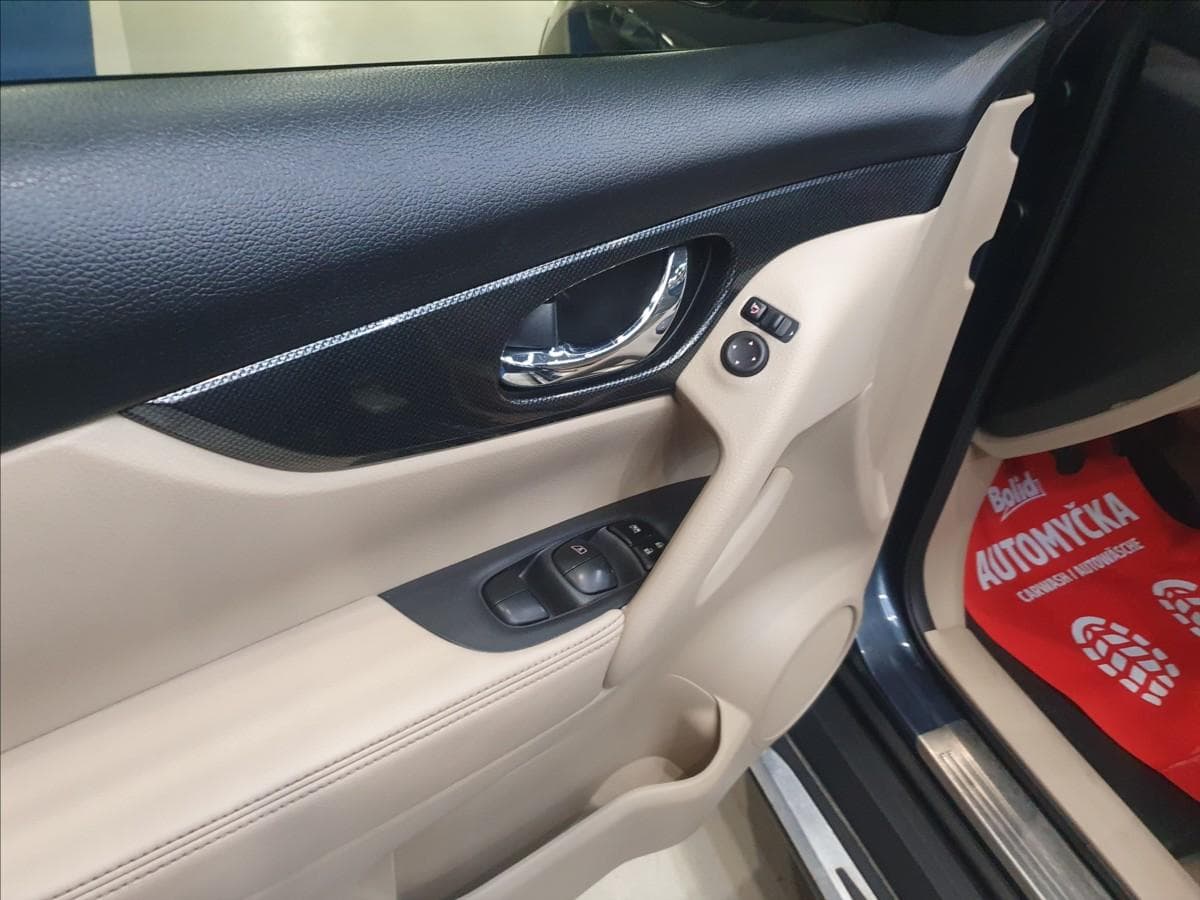 2016 Nissan X-TRAIL - 20