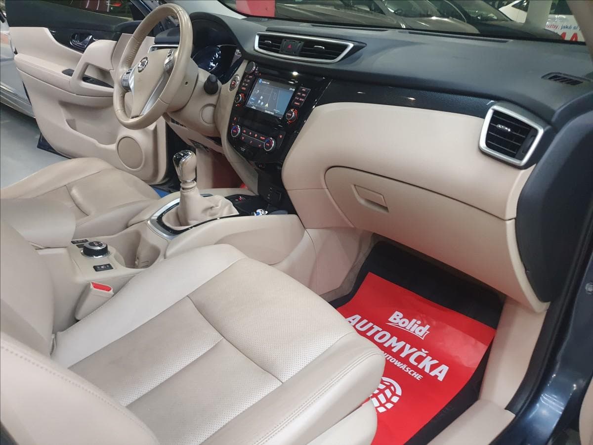 2016 Nissan X-TRAIL - 22